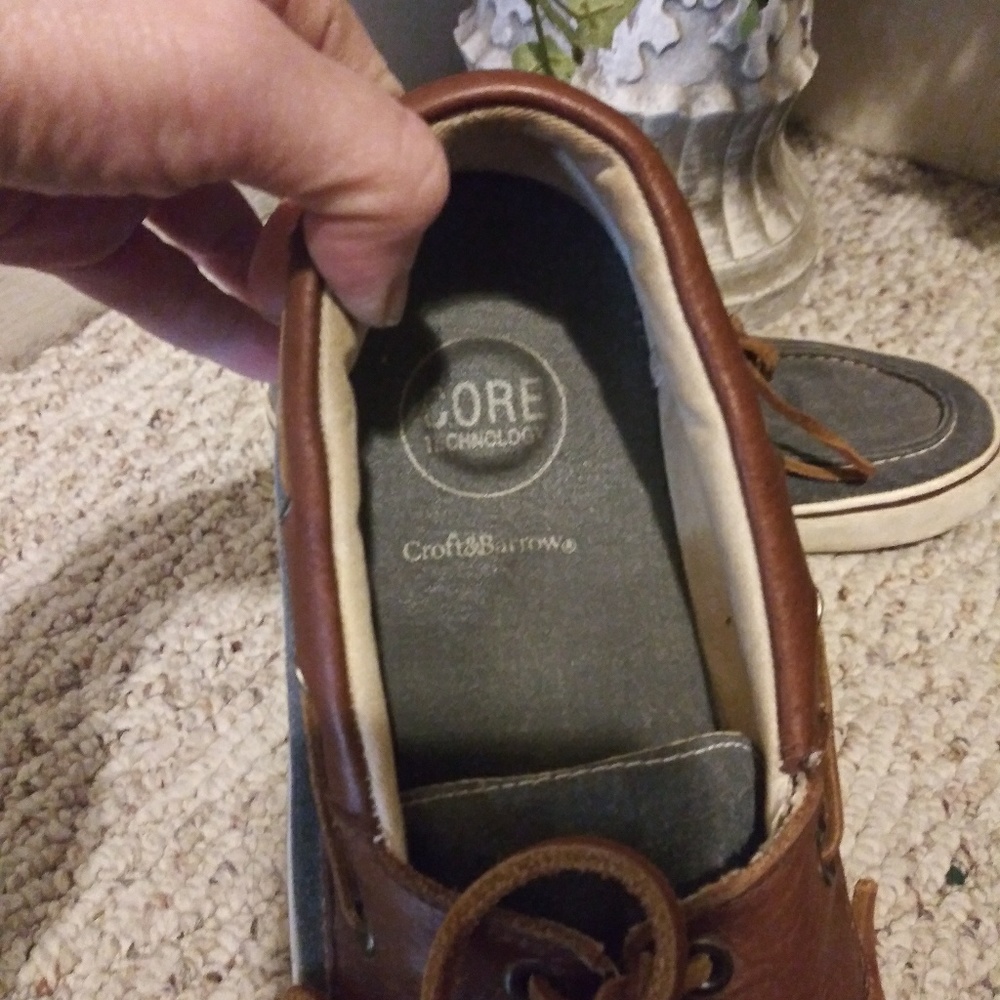 3/$18 Croft & Barrow Canvas & Leather Preppy/Coastal Deck Shoes - Picture 3 of 6